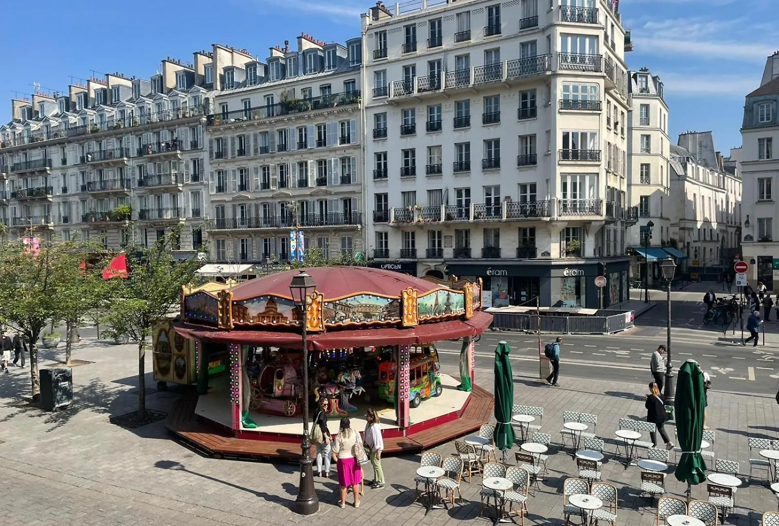 Saint-paul Le Marais Paris